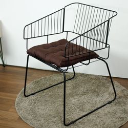 Conjunto-com-2-Cadeiras-Decorativas-Aramada-Country